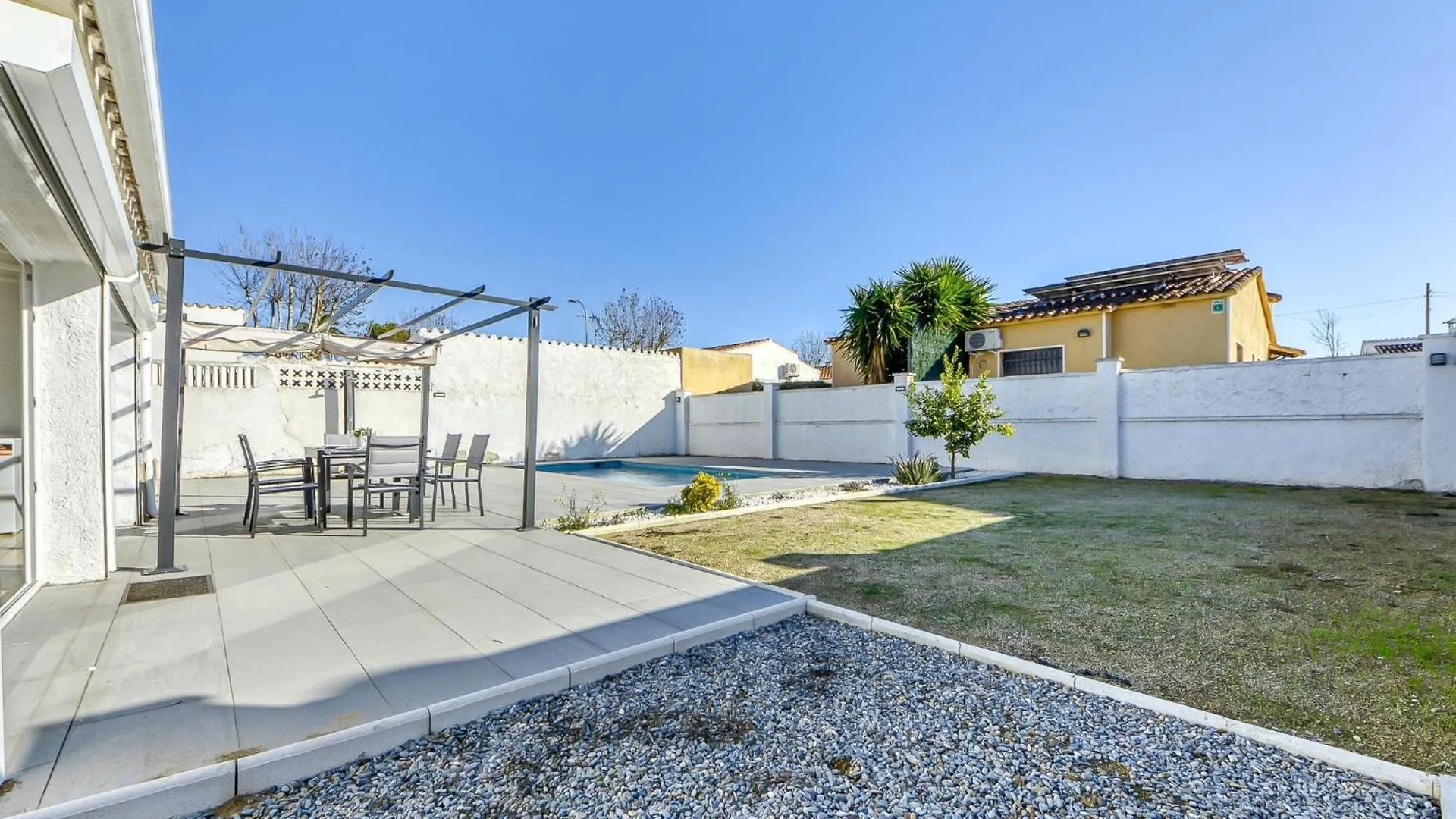 Holiday Home Villa Montgri By Interhome Empuriabrava