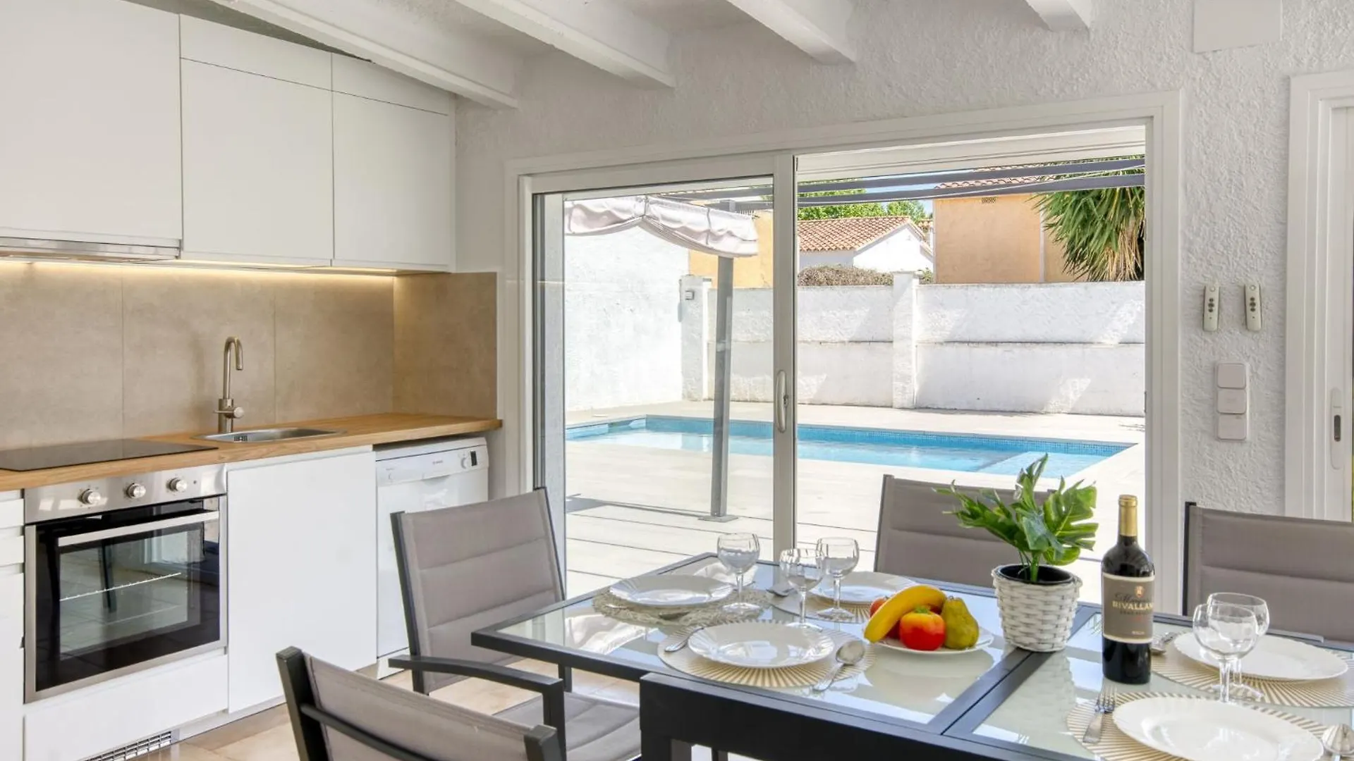 Holiday Home Villa Montgri By Interhome Empuriabrava İspanya